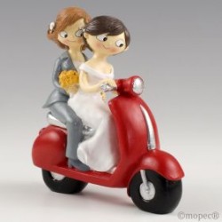 FIGURA PASTEL CHICAS EN MOTO